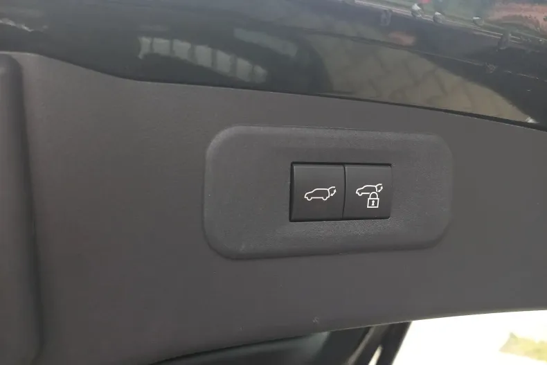 Lexus NX din 2023 cu 10.144 km - oferta LEX265399 - foto 10