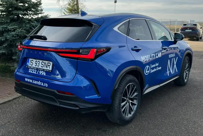 Lexus NX din 2024 cu 8.687 km - oferta LEX265401 - foto 7