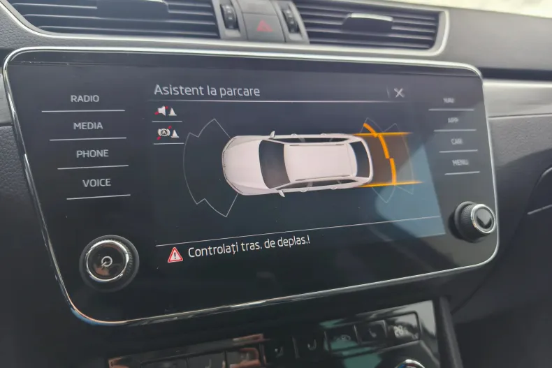 Skoda Superb din 2022 cu 147.675 km - oferta SKO265443 - foto 19