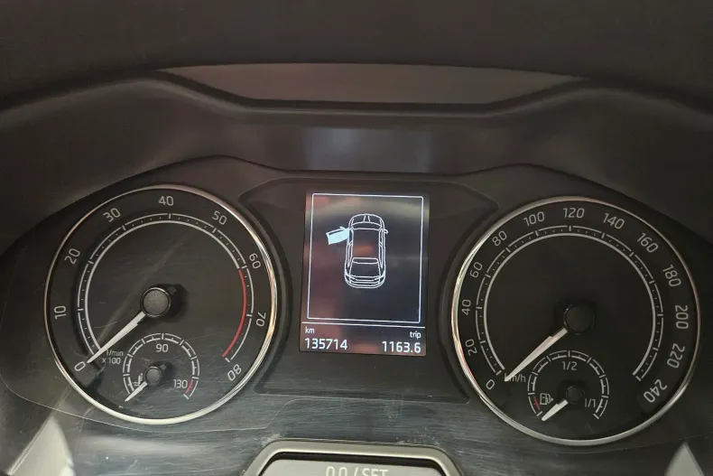 Skoda Scala din 2020 cu 135.700 km - oferta SKO265444 - foto 27