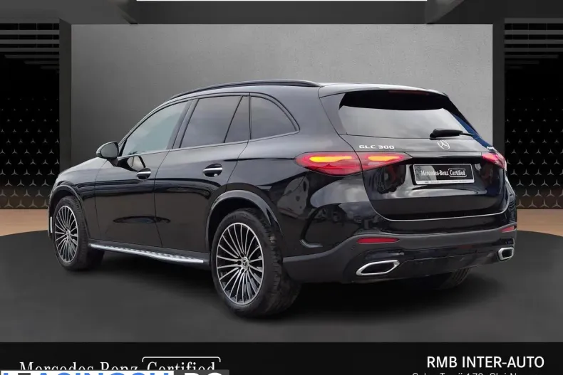 Mercedes-Benz GLC 300 (Clasa GLC) din 2024 cu 8.900 km - oferta MER265460 - foto 5