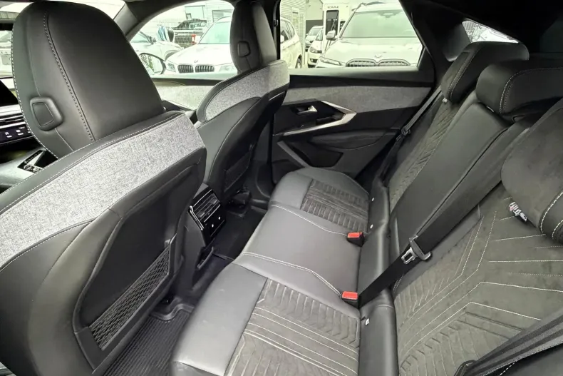 Peugeot 3008 din 2025 cu 3.000 km - oferta PEU265476 - foto 21