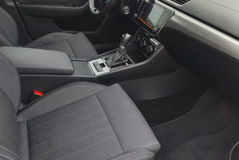 Skoda Superb din 2022 cu 146.253 km - oferta SKO265484 - foto 32