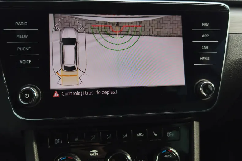 Skoda Superb din 2022 cu 146.253 km - oferta SKO265484 - foto 34