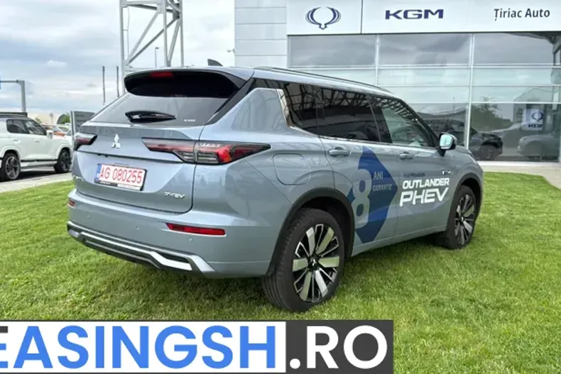 Mitsubishi Outlander din 2025 cu 950 km - oferta MIT265540 - foto 5