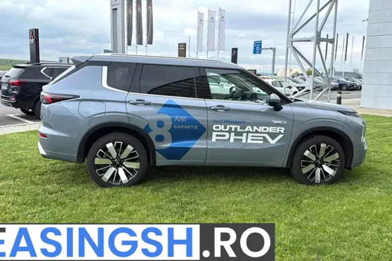 Mitsubishi Outlander din 2025 cu 950 km - oferta MIT265540 - foto 6