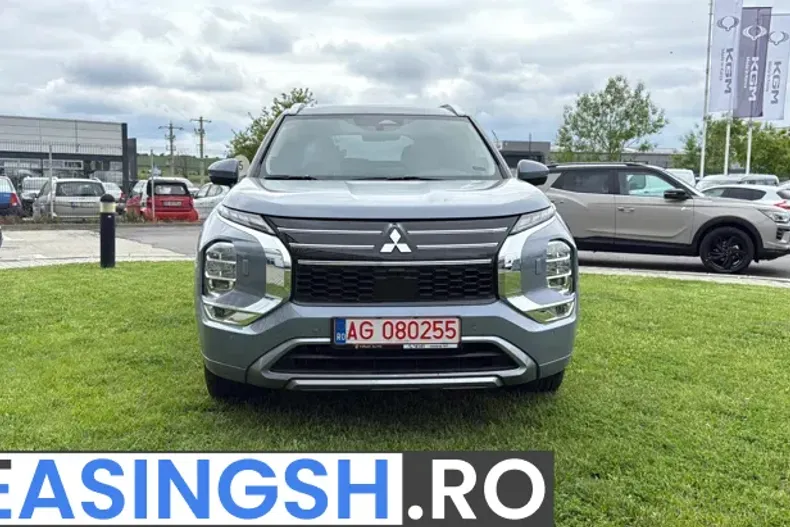 Mitsubishi Outlander din 2025 cu 950 km - oferta MIT265540 - foto 8
