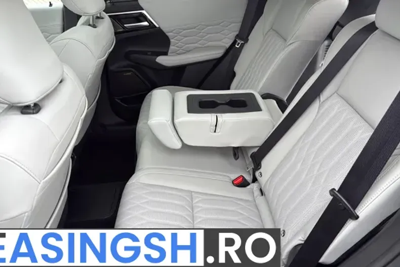 Mitsubishi Outlander din 2025 cu 950 km - oferta MIT265540 - foto 19