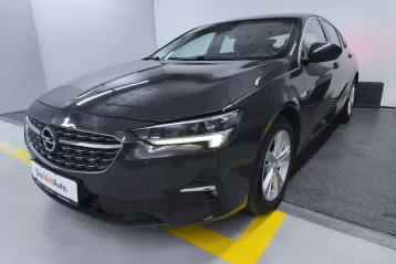 Opel Insignia din 2021 - oferta OPE265542
