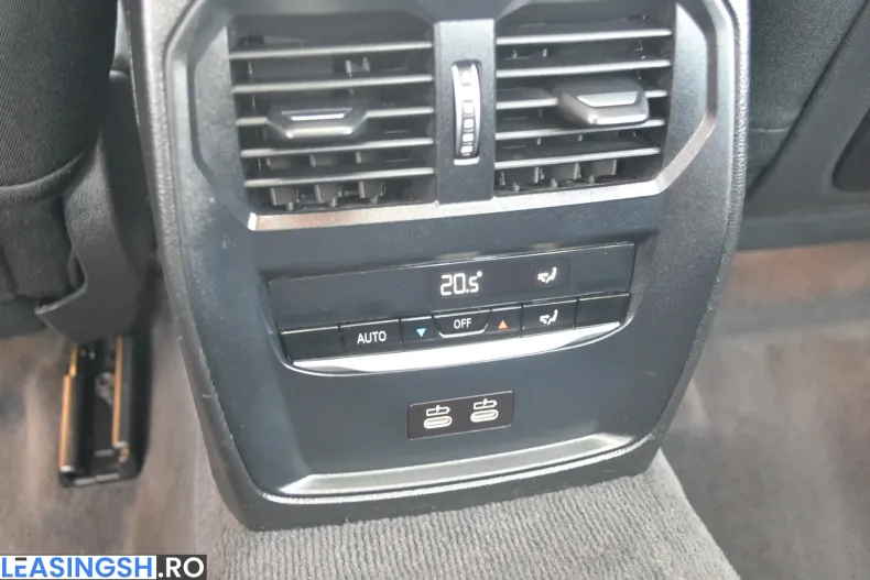 BMW 320 (Seria 3) din 2021 cu 132.437 km - oferta BMW265552 - foto 35