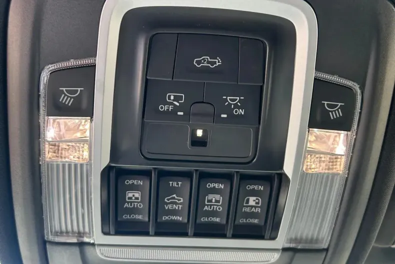 Dodge RAM din 2025 cu 5.000 km - oferta DOD265586 - foto 31