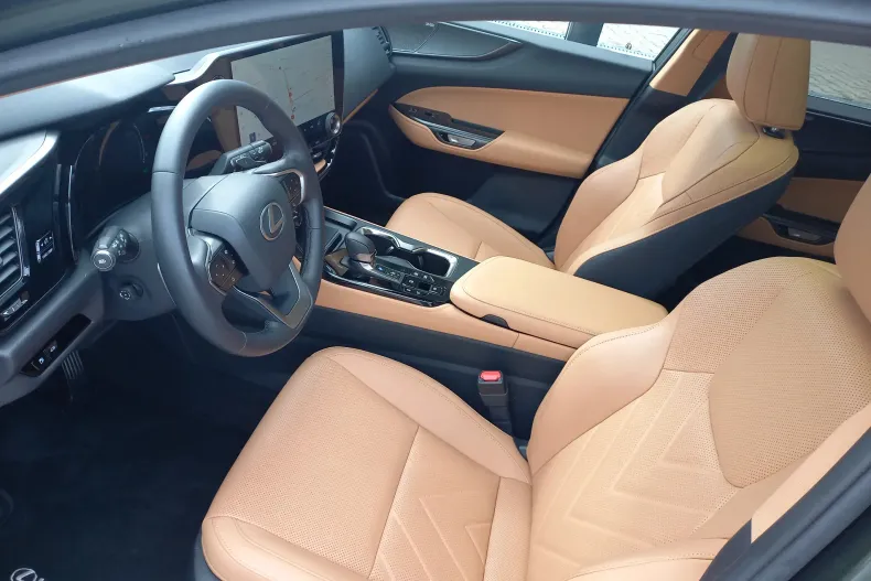 Lexus NX din 2024 cu 6.770 km - oferta LEX265594 - foto 14