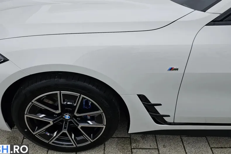 BMW i4 (Seria 4) din 2025 cu 9 km - oferta BMW265635 - foto 4