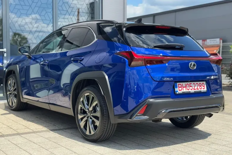 Lexus UX din 2024 cu 4.500 km - oferta LEX265638 - foto 5