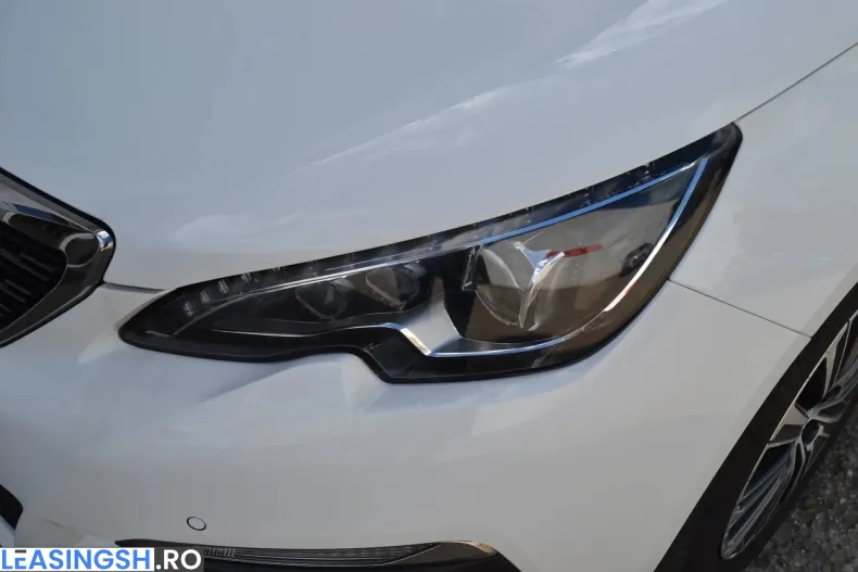 Peugeot 308 din 2021 cu 122.988 km - oferta PEU265639 - foto 36
