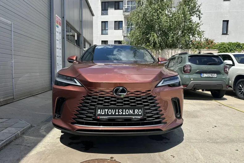 Lexus RX din 2025 cu 10 km - oferta LEX265641 - foto 3