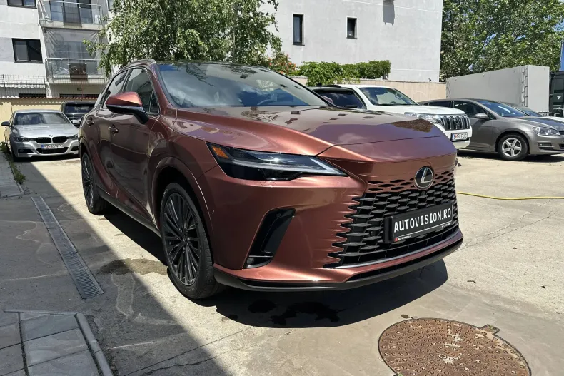 Lexus RX din 2025 cu 10 km - oferta LEX265641 - foto 4