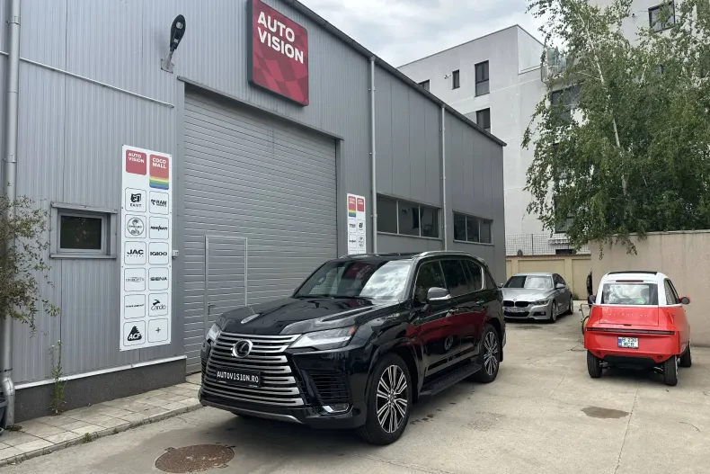 Lexus LX din 2025 cu 10 km - oferta LEX265657 - foto 2