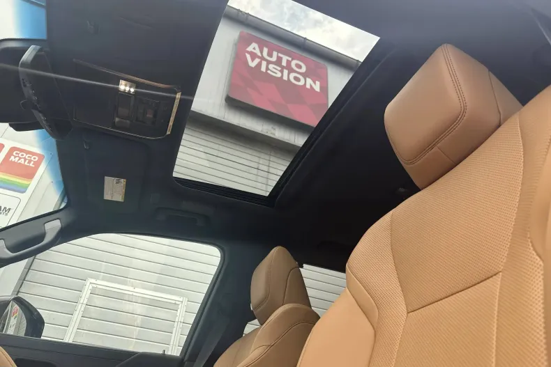 Lexus LX din 2025 cu 10 km - oferta LEX265657 - foto 21
