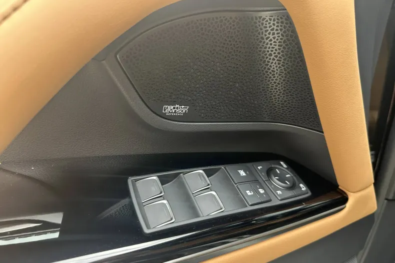 Lexus LX din 2025 cu 10 km - oferta LEX265657 - foto 23