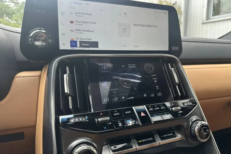 Lexus LX din 2025 cu 10 km - oferta LEX265657 - foto 27