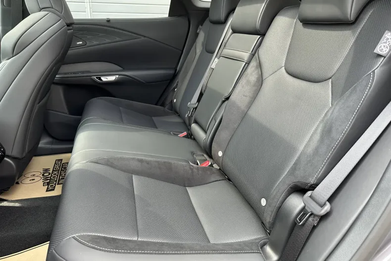 Lexus RX din 2025 cu 10 km - oferta LEX265674 - foto 17