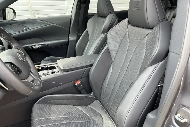 Lexus RX din 2025 cu 10 km - oferta LEX265674 - foto 21