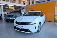 Opel Astra din 2024 cu 105 km - oferta OPE265685 - foto 1