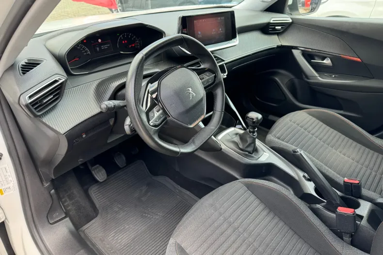 Peugeot 2008 din 2021 cu 96.000 km - oferta PEU265693 - foto 12