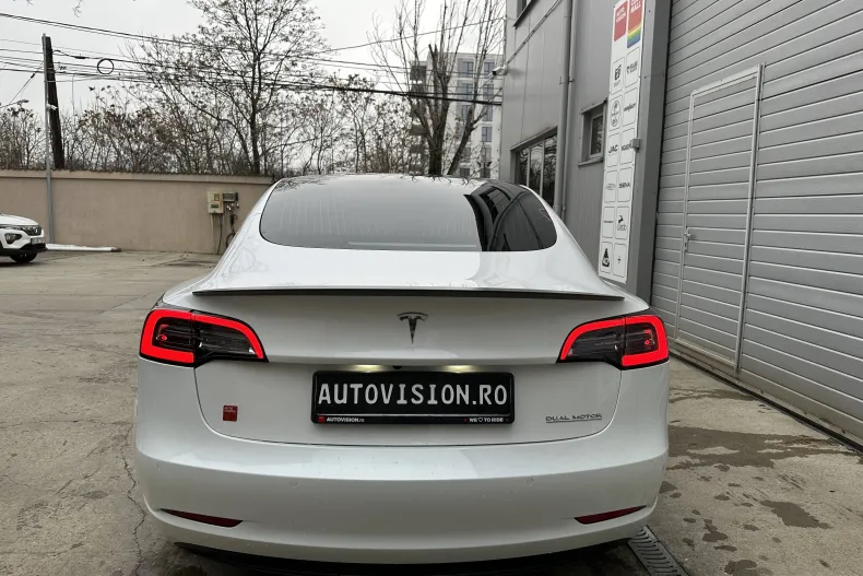 Tesla Model 3 din 2020 cu 65.500 km - oferta TES265712 - foto 6