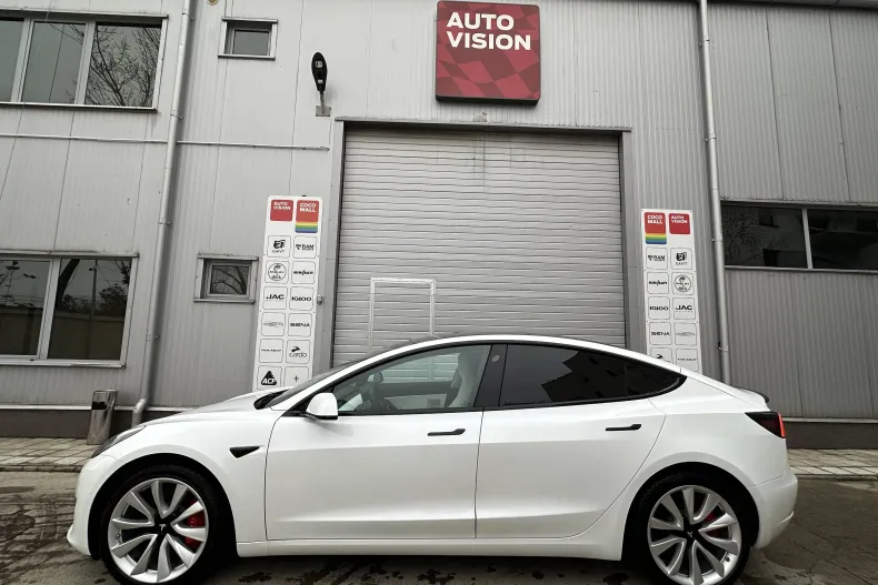 Tesla Model 3 din 2020 cu 65.500 km - oferta TES265712 - foto 8