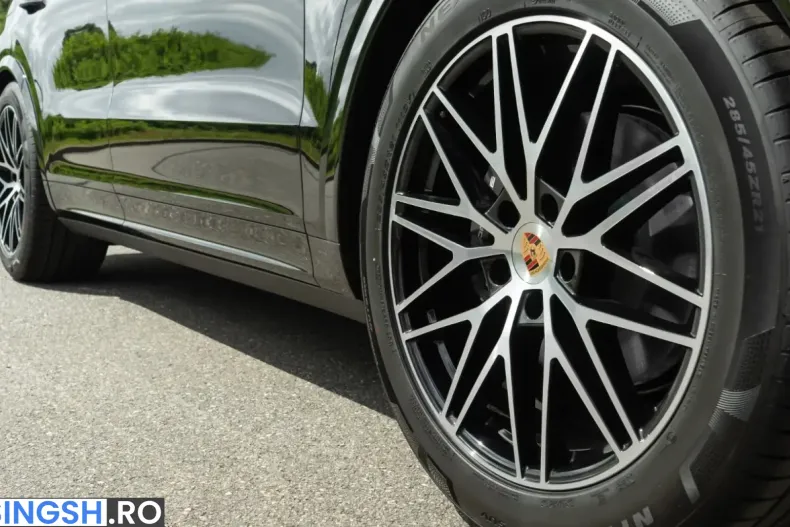Porsche Cayenne din 2026 cu 3.950 km - oferta POR265744 - foto 6