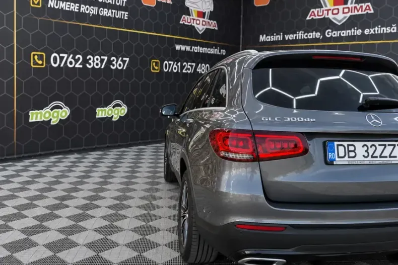Mercedes-Benz GLC 300 (Clasa GLC) din 2022 cu 128.000 km - oferta MER265769 - foto 8