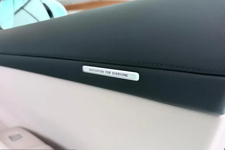 Xiaomi YU7 din 2025 cu 6.950 km - oferta XIA265779 - foto 14