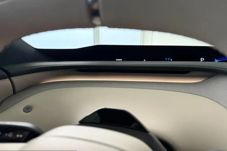 Xiaomi YU7 din 2025 cu 6.950 km - oferta XIA265779 - foto 29