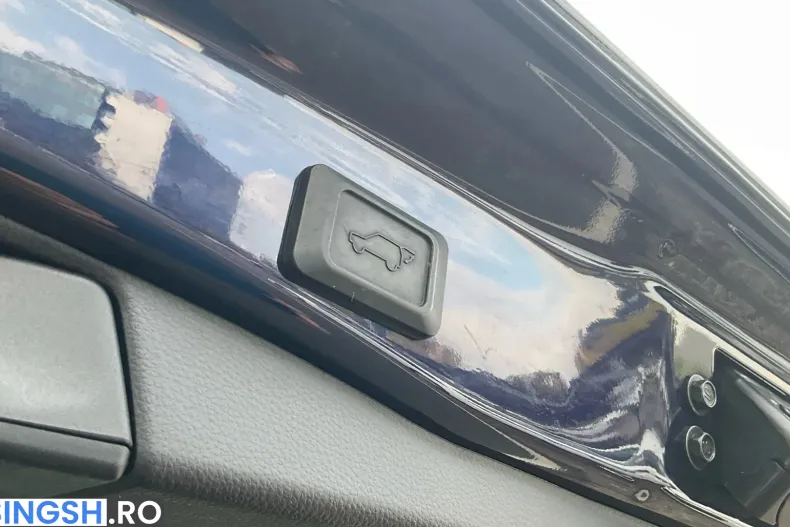 Toyota RAV4 din 2022 cu 52.362 km - oferta TOY265812 - foto 14