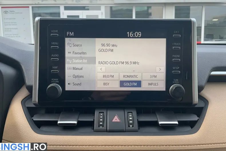 Toyota RAV4 din 2022 cu 52.362 km - oferta TOY265812 - foto 34