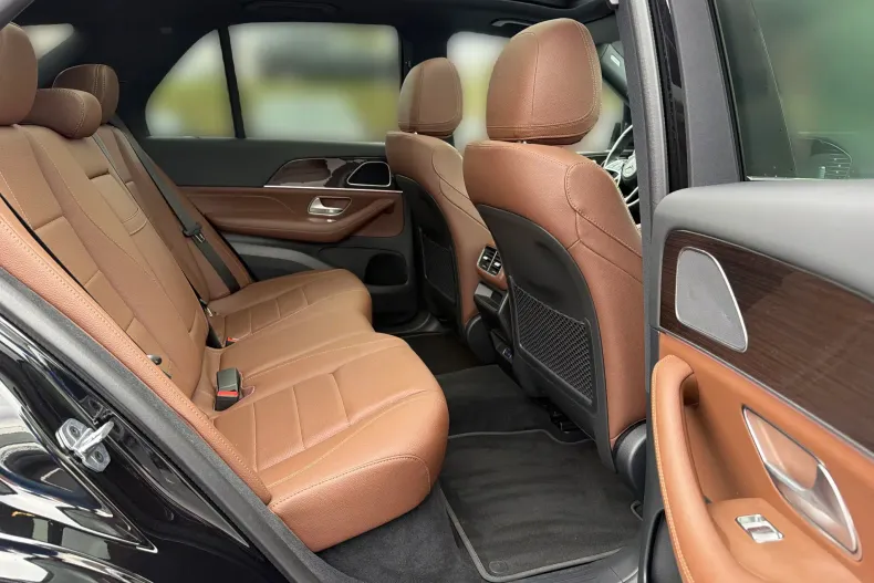 Mercedes-Benz GLE 350 (Clasa GLE) din 2025 cu 15.336 km - oferta MER265828 - foto 14