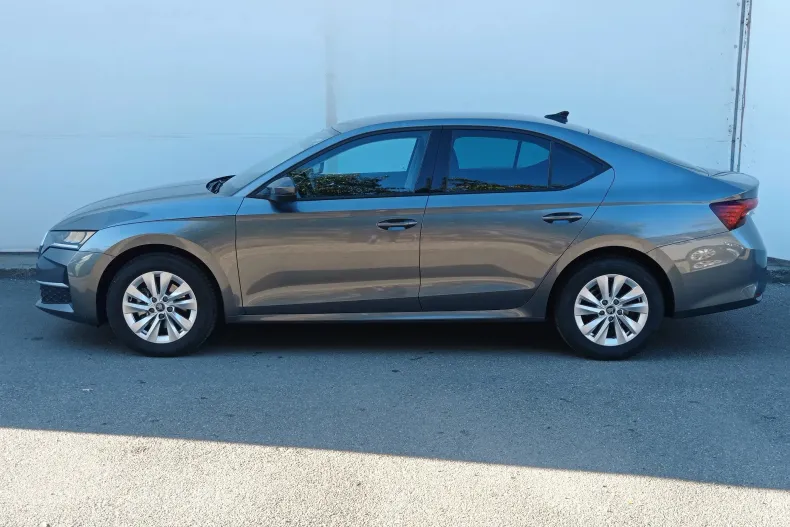 Skoda Octavia din 2026 cu 10.380 km - oferta SKO265829 - foto 3