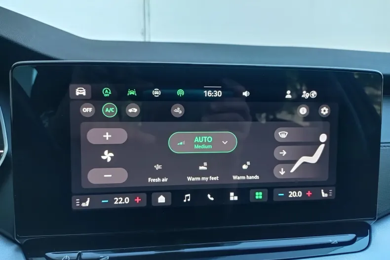 Skoda Octavia din 2026 cu 10.380 km - oferta SKO265829 - foto 30