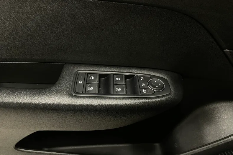 Renault Arkana din 2023 cu 107.506 km - oferta REN265832 - foto 19