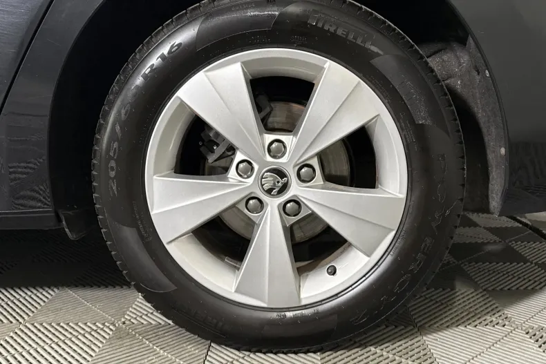 Skoda Octavia din 2023 cu 115.257 km - oferta SKO265834 - foto 18