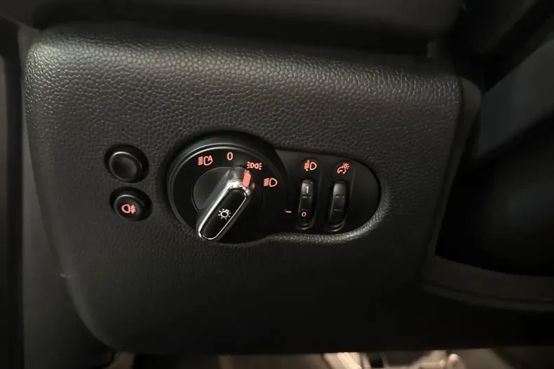 MINI Cooper S din 2022 cu 74.666 km - oferta MIN265844 - foto 14