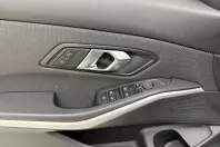 BMW 316 (Seria 3) din 2023 cu 19.797 km - oferta BMW265859 - foto 21
