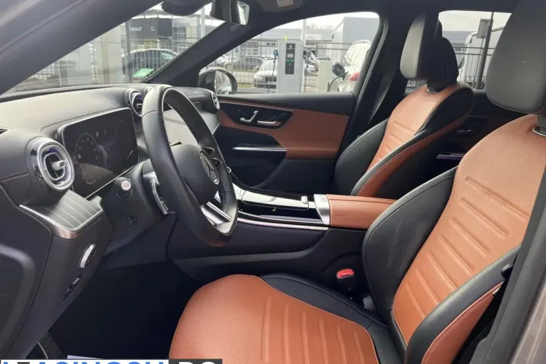 Mercedes-Benz GLC 300 (Clasa GLC) din 2024 cu 26.061 km - oferta MER265896 - foto 14