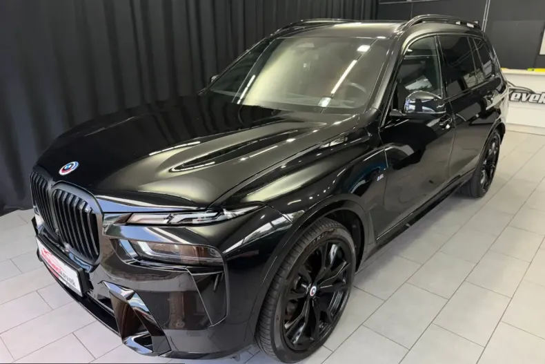 BMW X7 (Seria X) din 2023 cu 80.000 km - oferta BMW265908 - foto 1