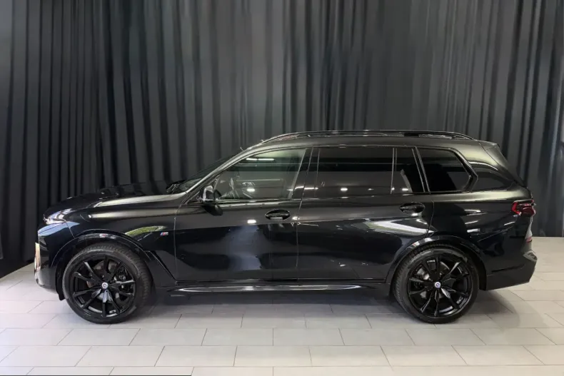 BMW X7 (Seria X) din 2023 cu 80.000 km - oferta BMW265908 - foto 3