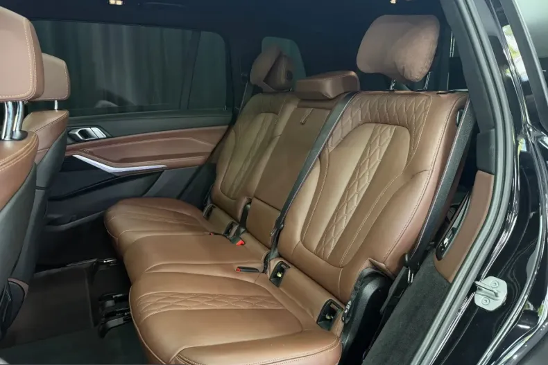 BMW X7 (Seria X) din 2023 cu 80.000 km - oferta BMW265908 - foto 34