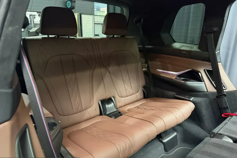 BMW X7 (Seria X) din 2023 cu 80.000 km - oferta BMW265908 - foto 41