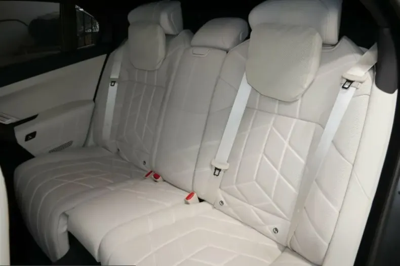 BMW 740 (Seria 7) din 2025 cu 24.600 km - oferta BMW265910 - foto 11